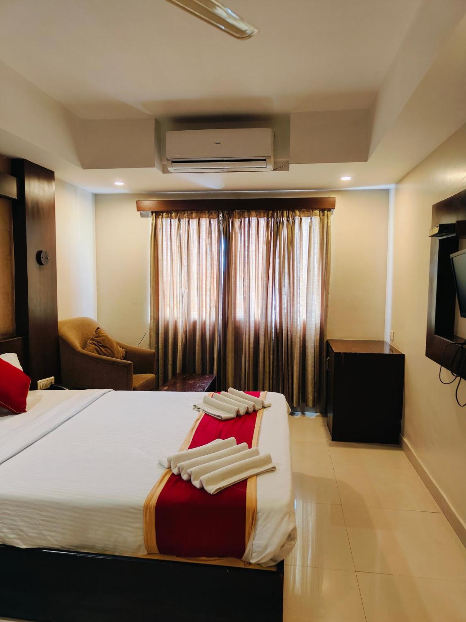 Green Wood Inn Mysore Near Palace 外观 照片
