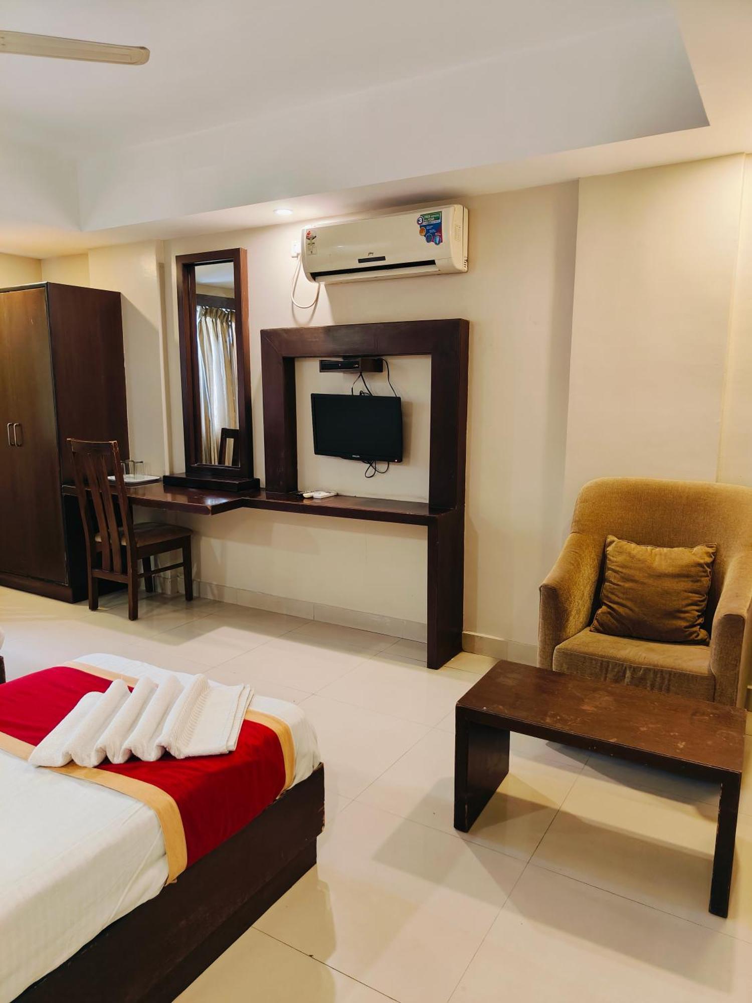Green Wood Inn Mysore Near Palace 外观 照片