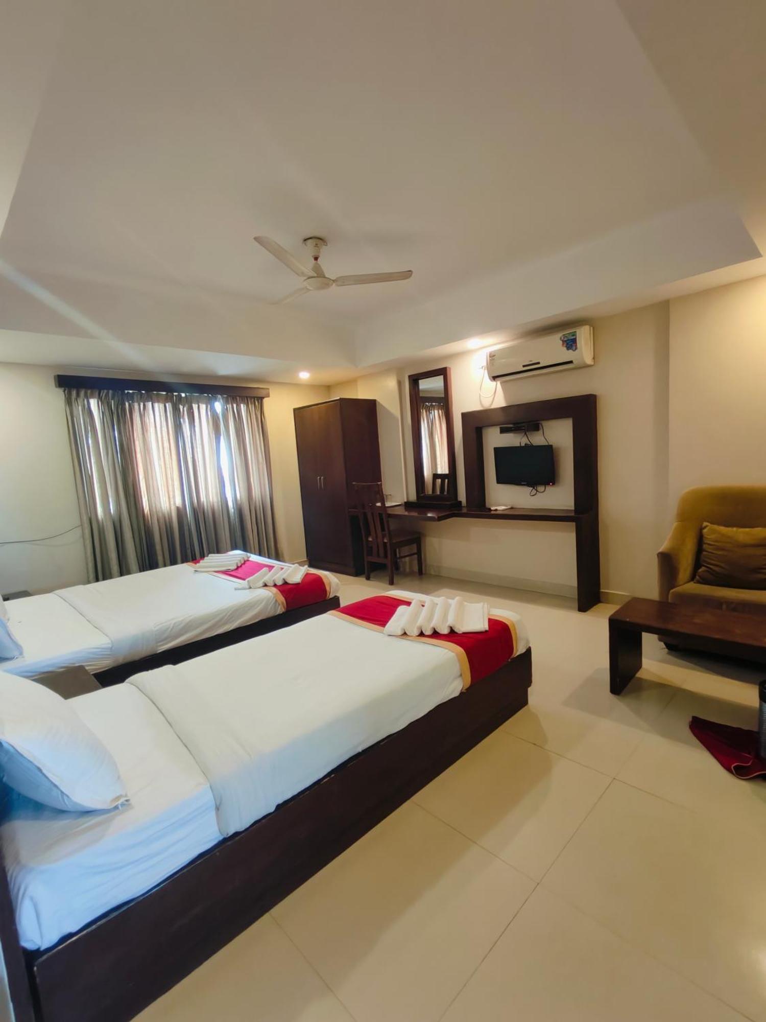Green Wood Inn Mysore Near Palace 外观 照片